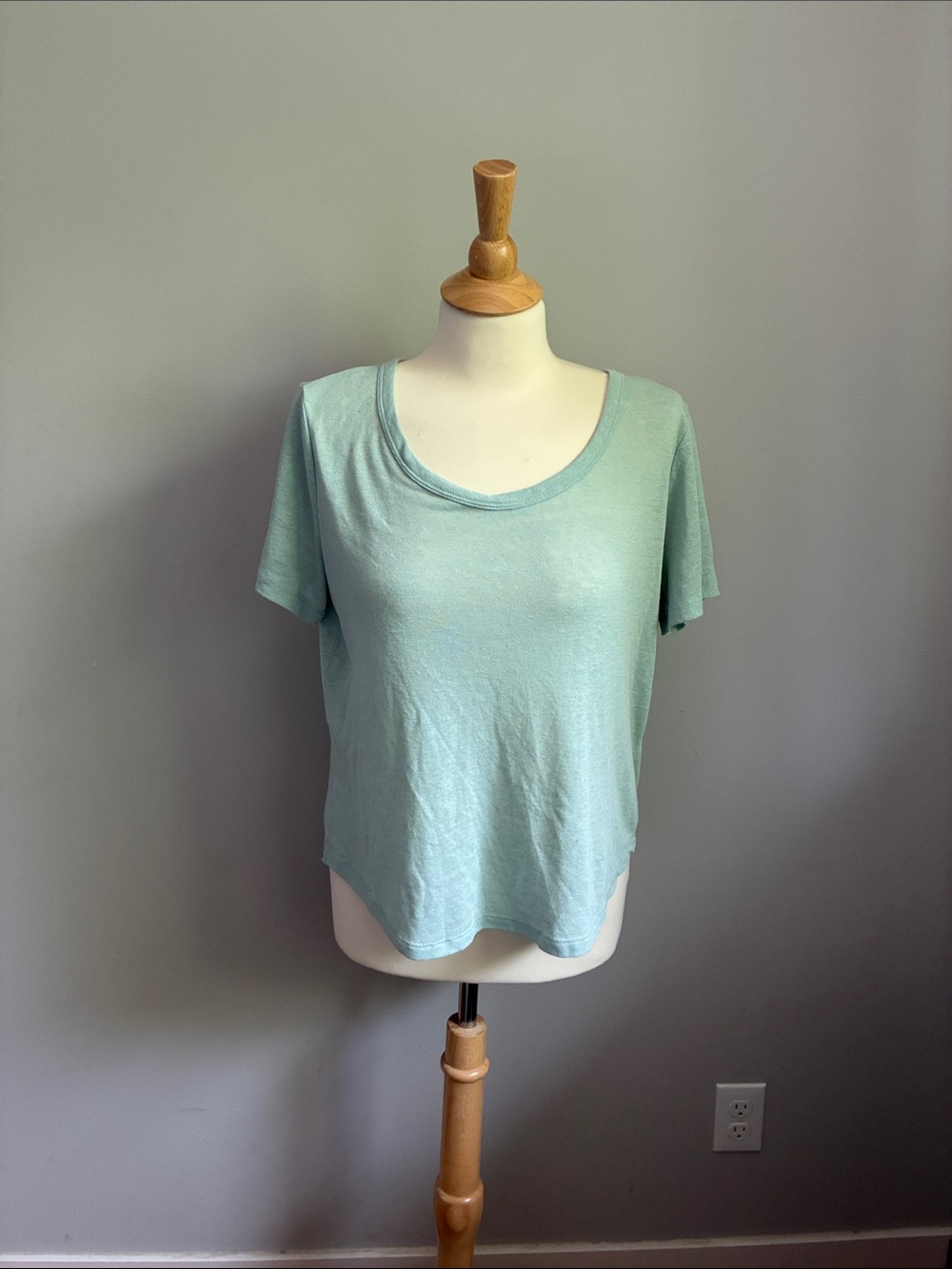 GAP Mint Green Linen Blend Scoop Neck Short Sleeve Tee